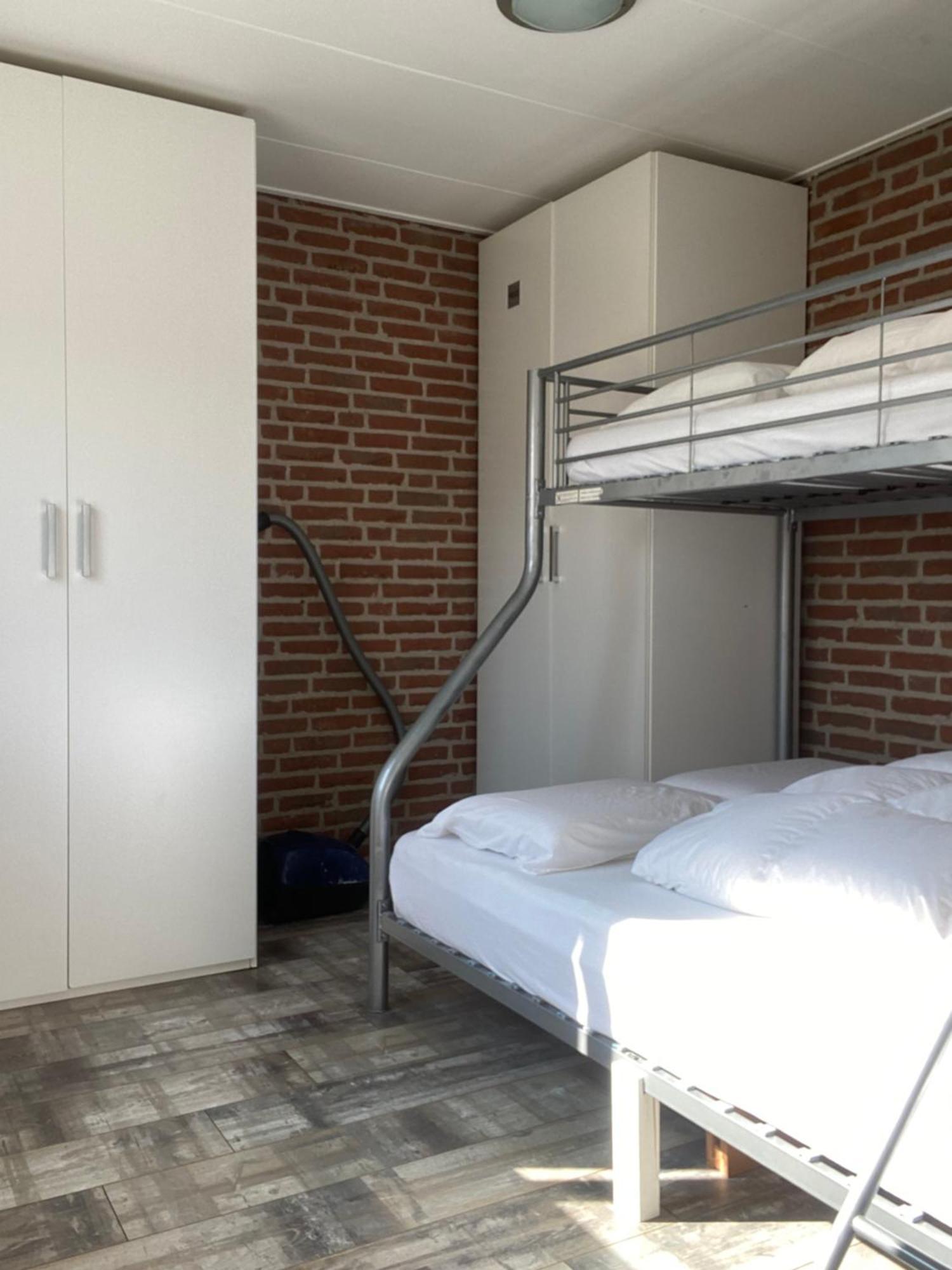 Villa Meno Mosso à Sint Maartensvlotbrug Extérieur photo