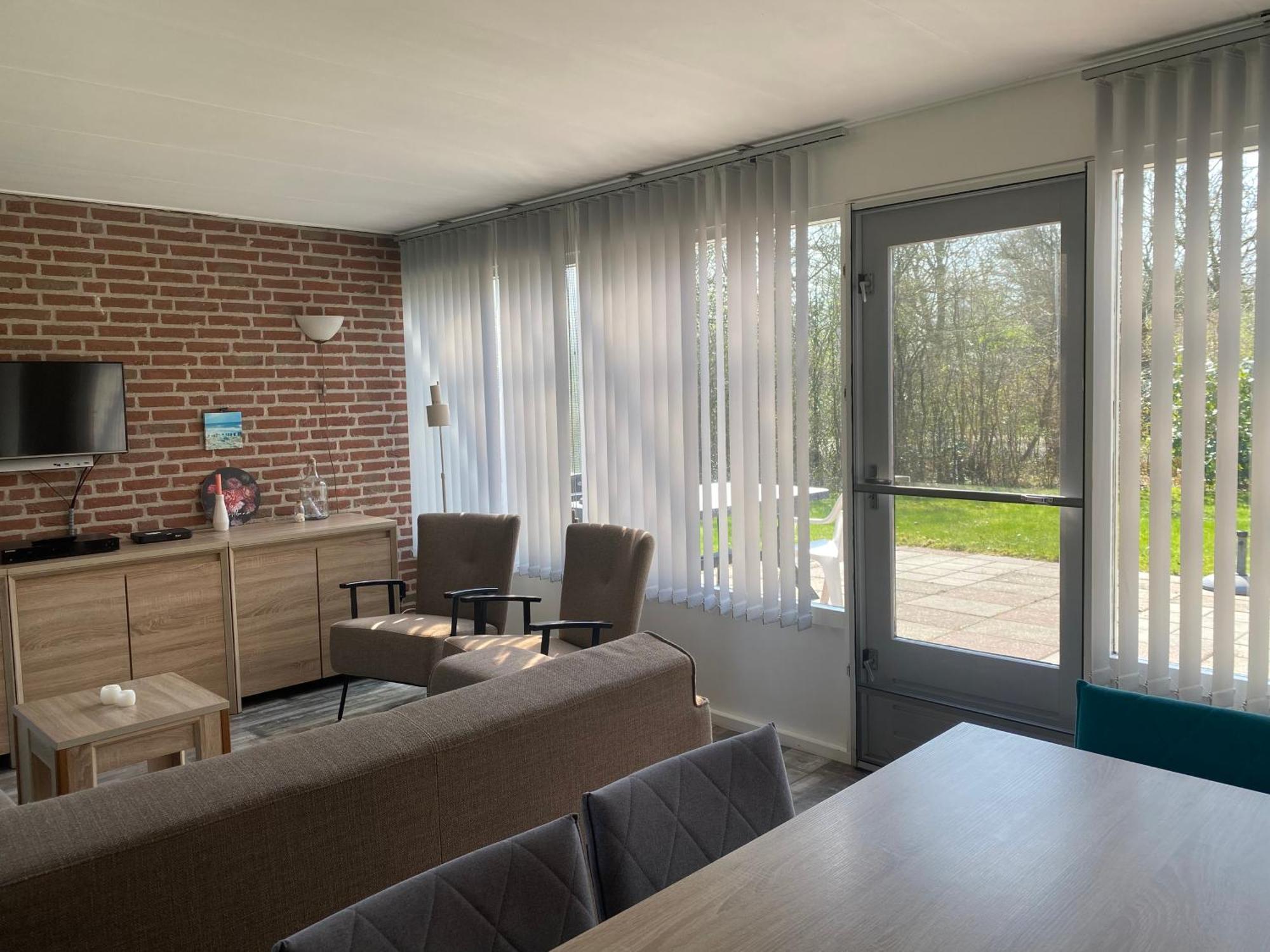 Villa Meno Mosso à Sint Maartensvlotbrug Extérieur photo